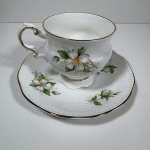 Vintage Dogwood Elizabethan Tea Cup Saucer Fine Bone China BC Centennial Cottage